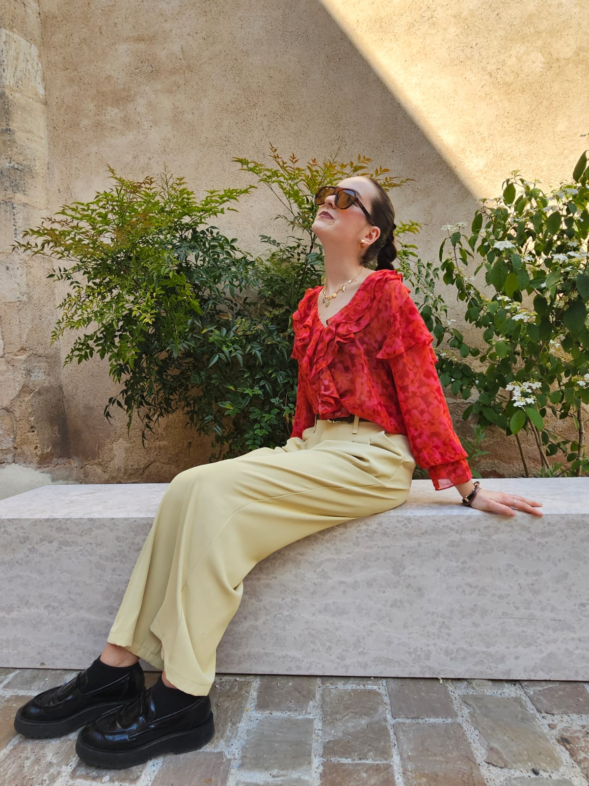 Blouse à volants rouge Odile
